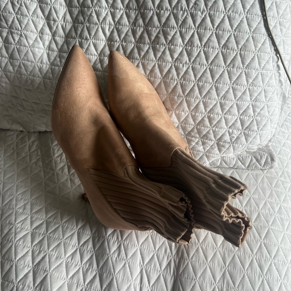 Zara sock ankle boots - Picture 2 of 3